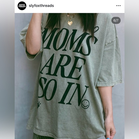 SlyFox Threads Tops - NWT SlyFox x Karrie Locher Moms Are So In Motherhood Graphic Tee Small